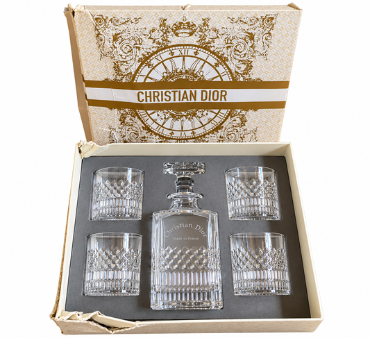 DIOR Luxury Whisky Set – Crystal Decanter & 4 Whisky Glasses with Gift Box