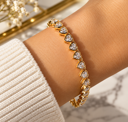 Luxury 18K Gold Plated Heart Tennis Bracelet – High Quality Sparkling Crystal Hearts, Elegant Women's Jewellery, Romantic Gift