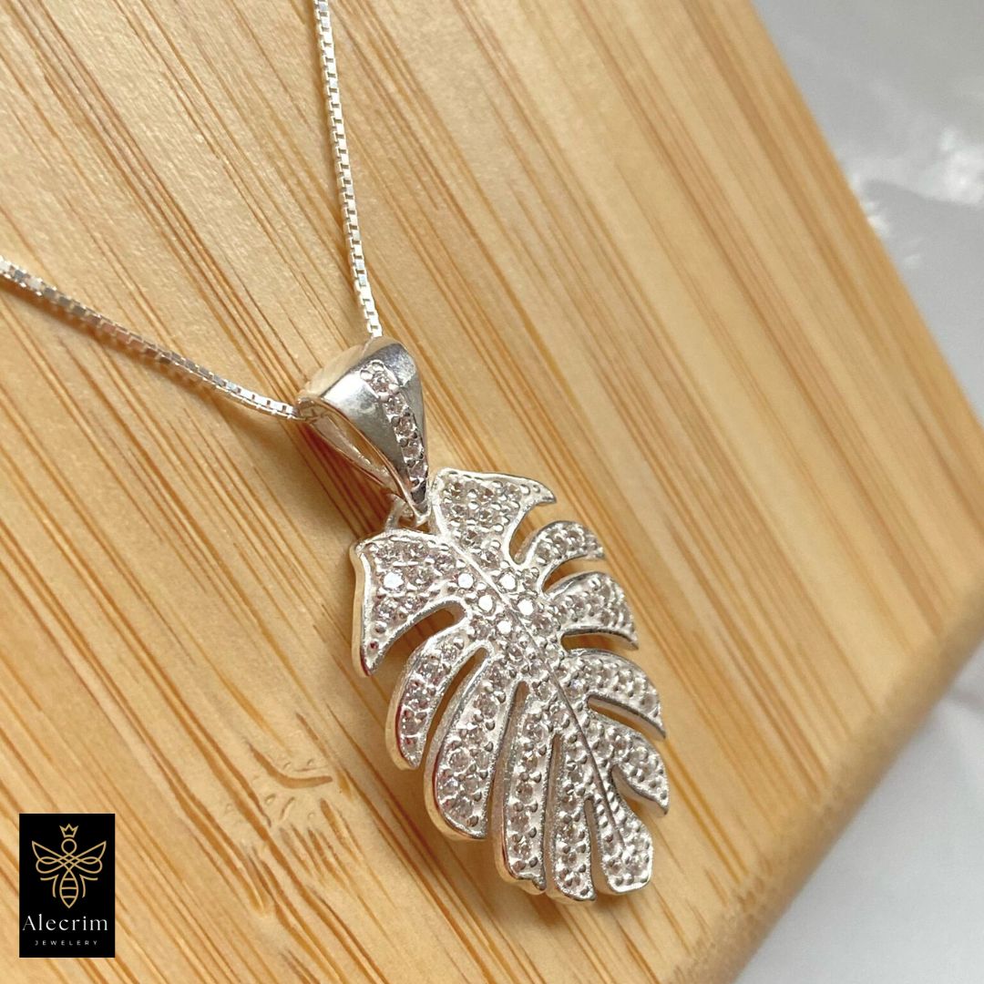 Halskette aus 928er Sterlingsilber Damen Blatt mit Zirkonia necklace