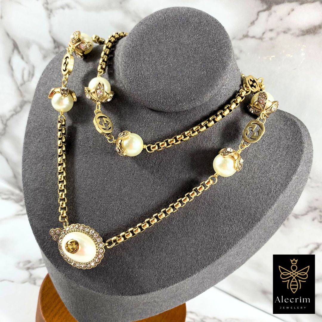 Antique gold Long necklace with pearl details ,Damen Antique gold ketten