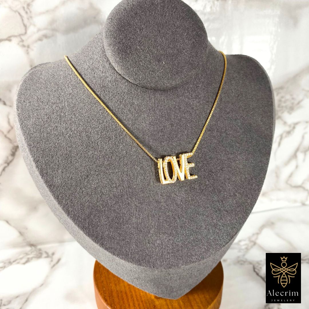18K gold plated necklace LOVE