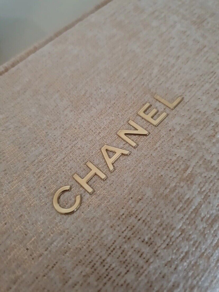 CHANEL BEAUTÉ cosmetic bag- Makeup Bag- Limited Ediction Gold Bag