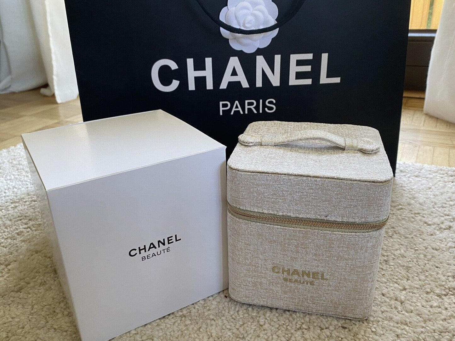 Chanel Beautè Makeup Kosmetik Organizer