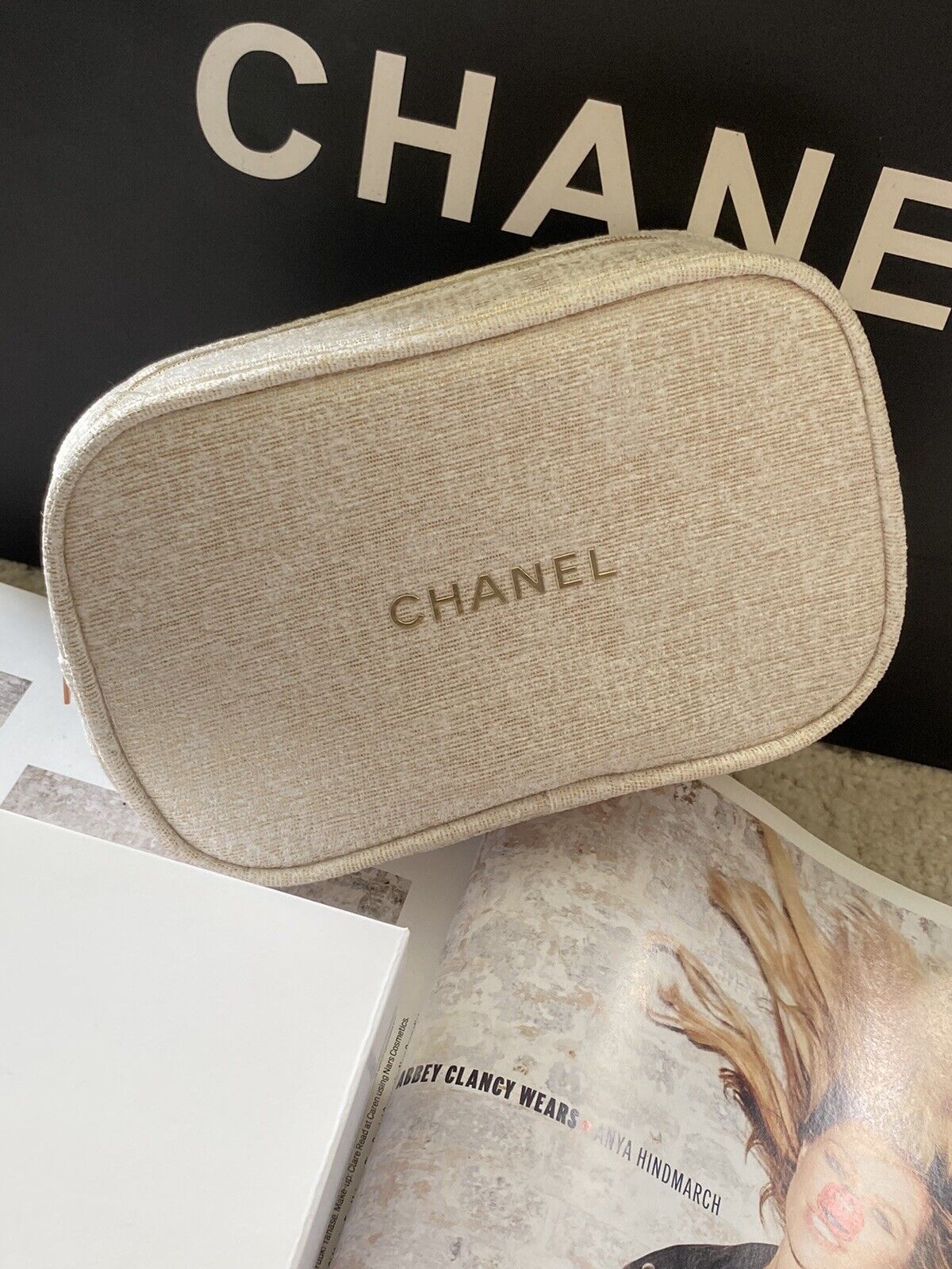 CHANEL BEAUTÉ cosmetic bag- Makeup Bag- Limited Ediction Gold Bag