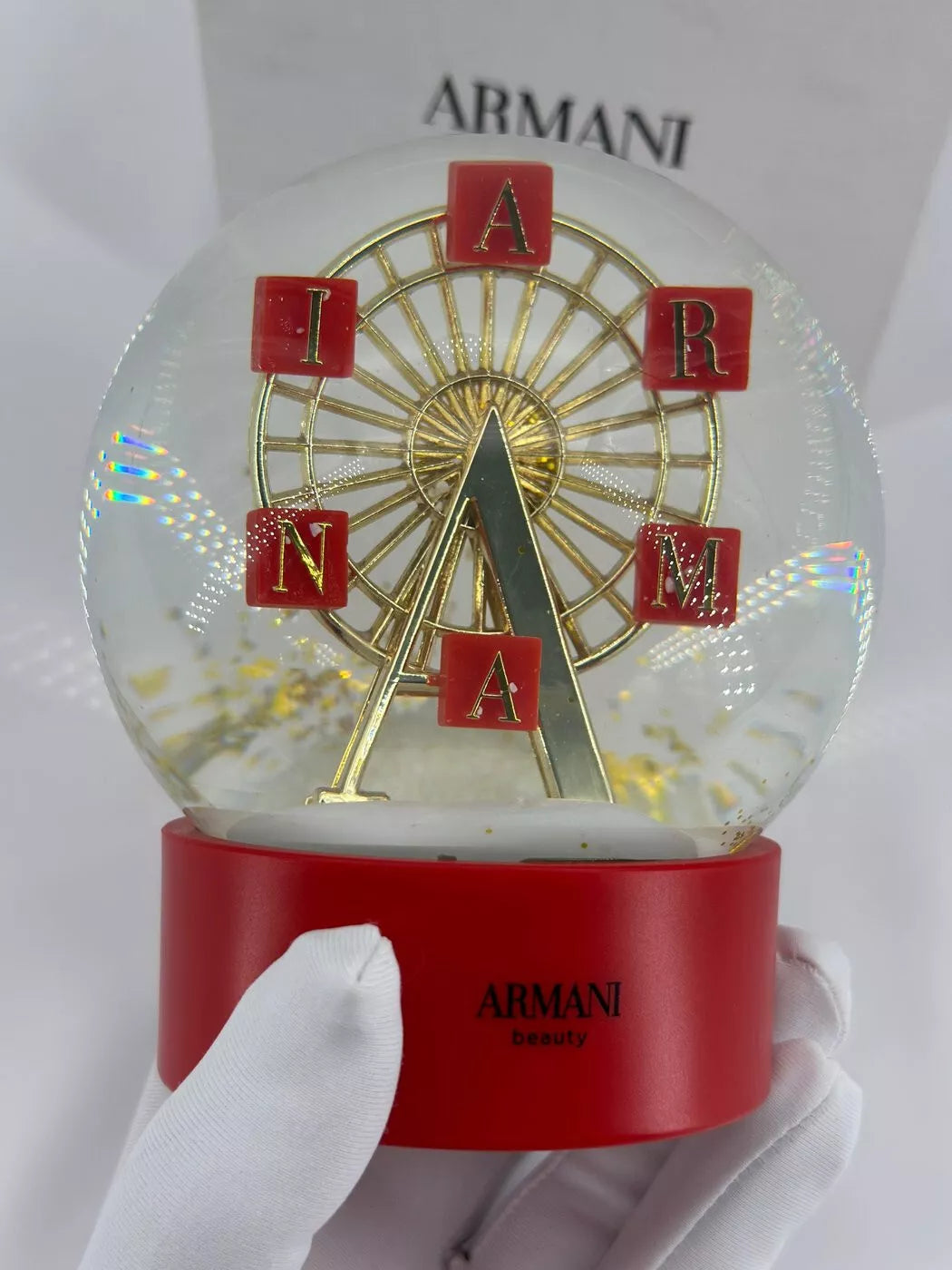 Armani Beauty Schneekuppel- Snow Globe