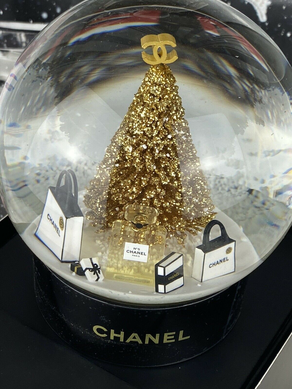 CHANEL Edition Snow Globe Kristallkugel Vip Gifts Luxus Home Decoration