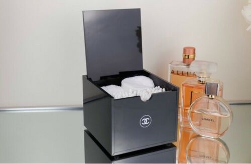 Neu Chanel Wattepads Makeup Box Organizer, Lipstick