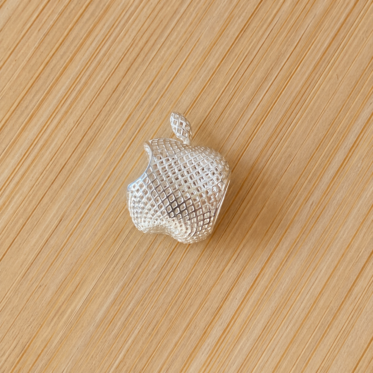 925 Sterling Silver Apple Charm Bead for Pandora Bracelet – Elegant Fruit Pendant | Compatible Women’s Bracelet Charm