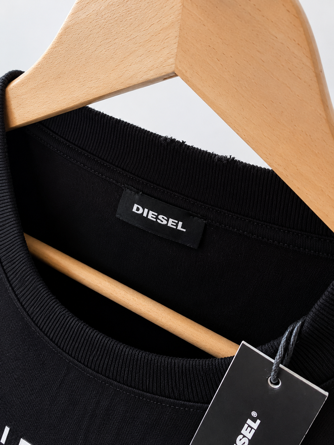 Authentic Diesel Men's Sweatshirt – Graphic Pullover, Size L