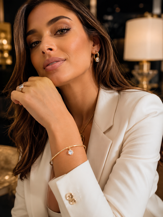 Alecrim Luxury 18K Gold Plated Crystal Charm Bracelet – Elegant Women's Jewelry
