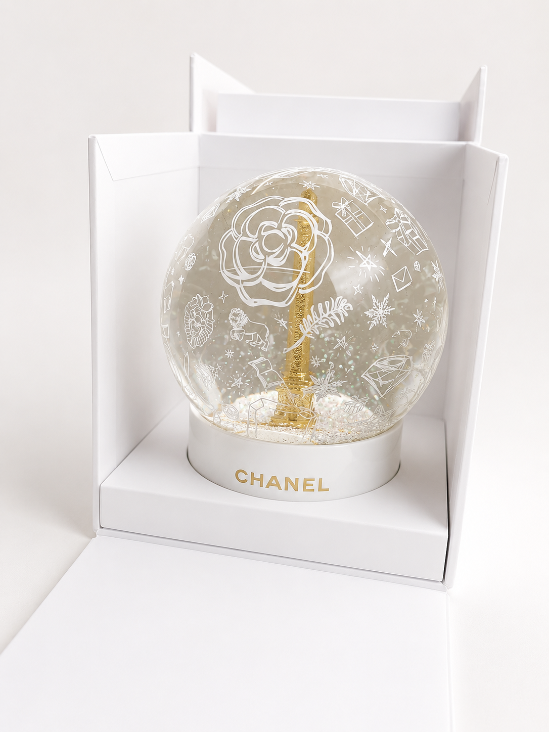 CHANEL Beauté Limited Edition Holiday Snow Globe – Exclusive Gold Tower Collectible