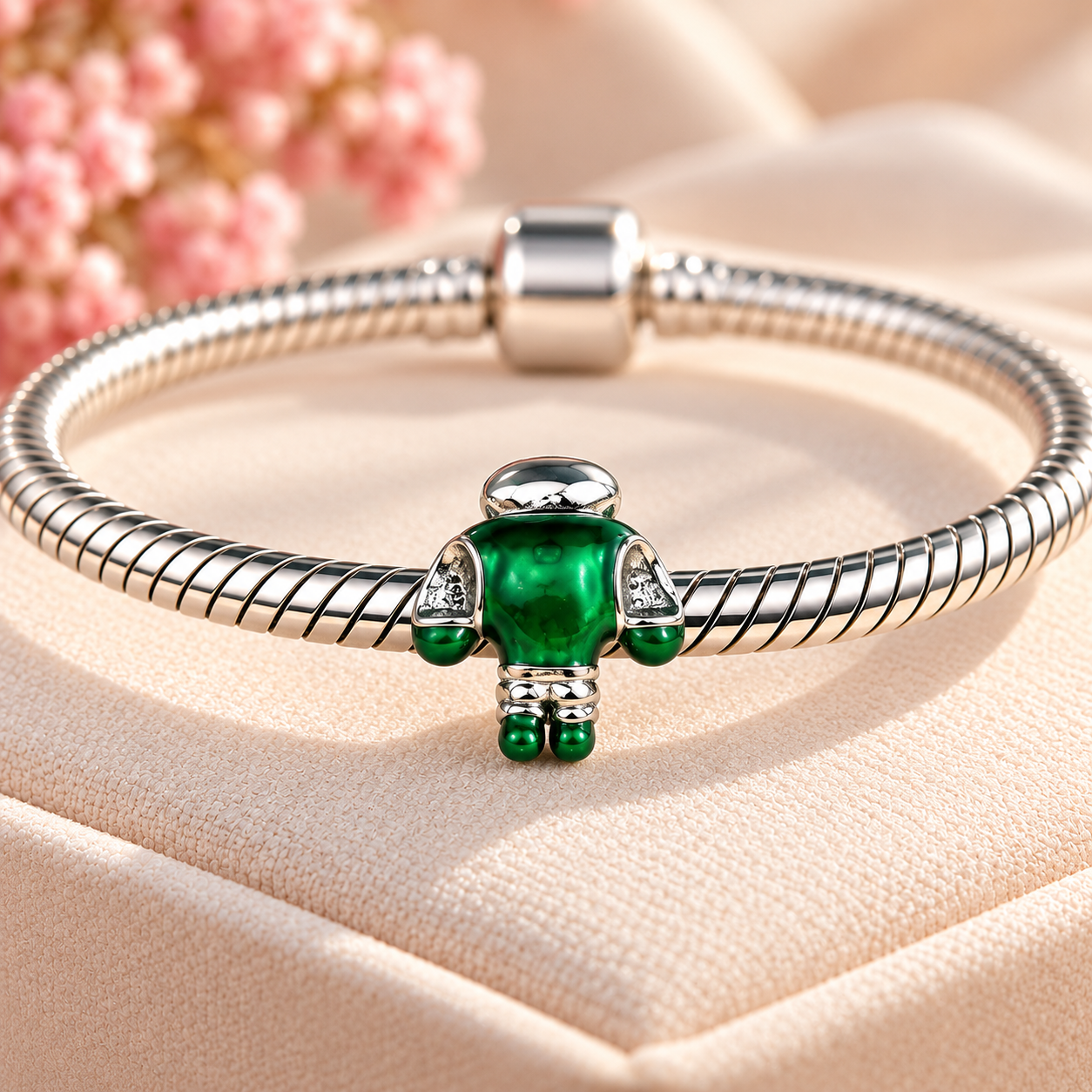 Green Superhero Charm Bead – Silver Tone Enamel Character Pendant for Charm Bracelet