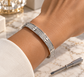 Luxury Silver-Tone Crystal Bangle Bracelet with Screw Design – Elegant Women's Bracelet with Mini Screwdriver
