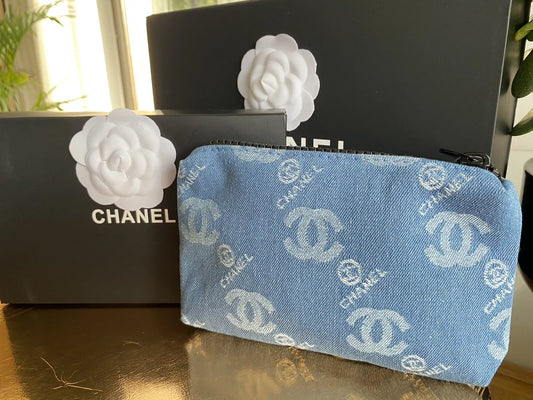 Chanel Beauté Denim Cosmetic Makeup Bag , Pouch VIP gifts