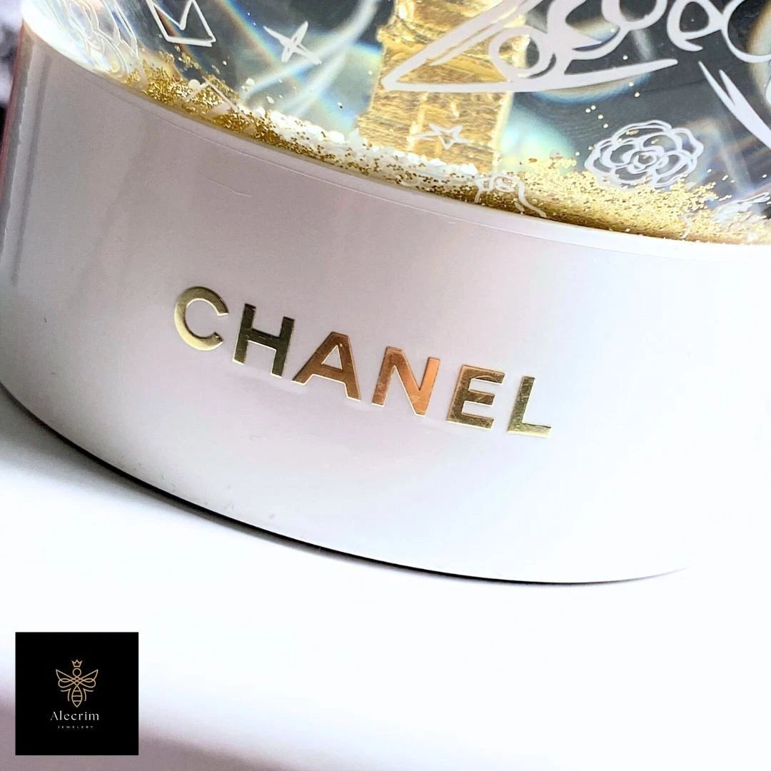 2025CHANEL Beaute Limited Edition Holiday Snow Globe new -