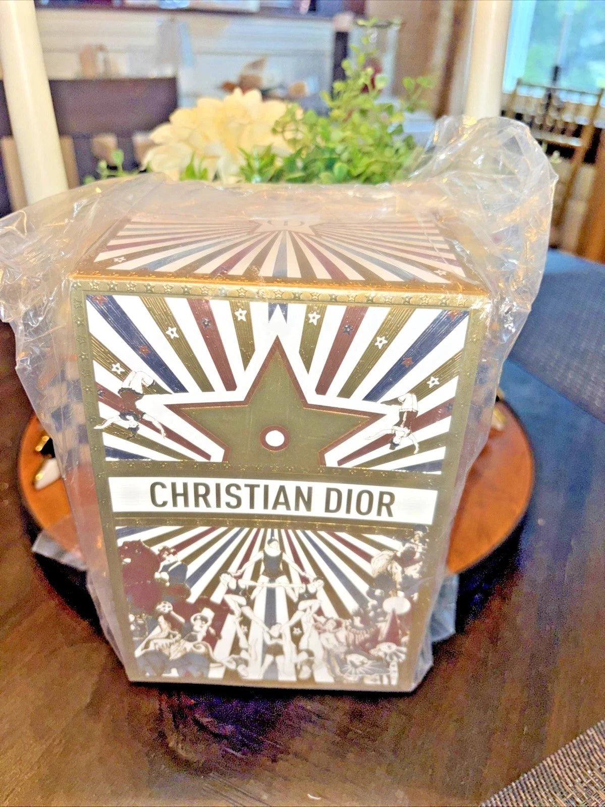 Dior Holidays Gold Elephant Detail Snow Globe