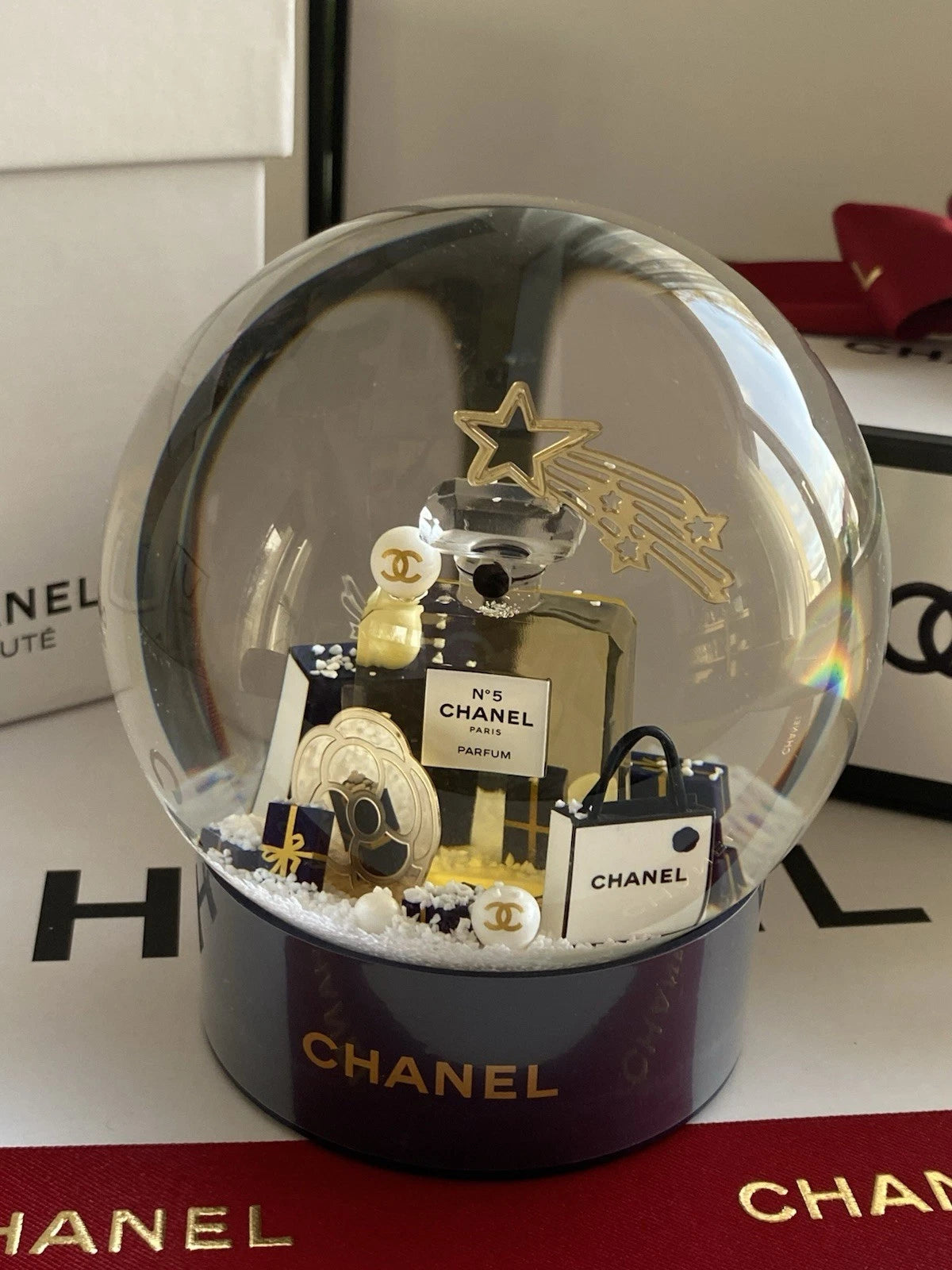 2025 CHANEL Beaute Limited Edition Holiday Snow Globe new in box