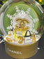 Chanel Gold Limited Ediction Snow Globe, Schneeparfüm Globe, Perfume Detail